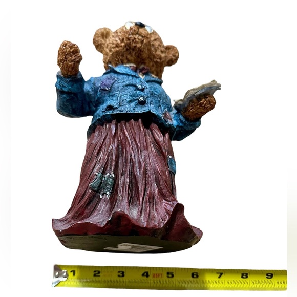 Ceramic Teddy Bear Teacher Figurine - Picture 8 of 10